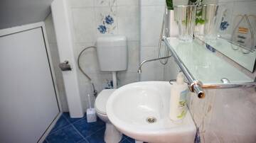 Фото номера Двухместный номер Делюкс с 1 кроватью или 2 отдельными кроватями, вид на горы Гостевой дом Pamir Guest House г. Шипково 6